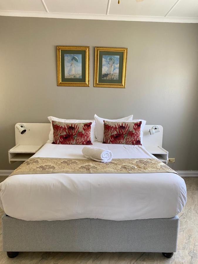 Savoy Hotel Fort Beaufort Екстер'єр фото