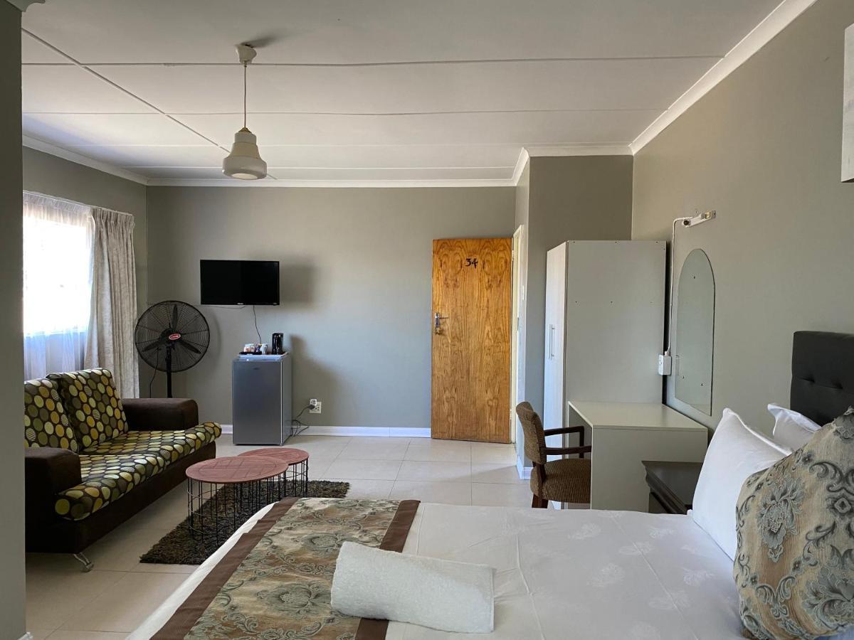 Savoy Hotel Fort Beaufort Екстер'єр фото